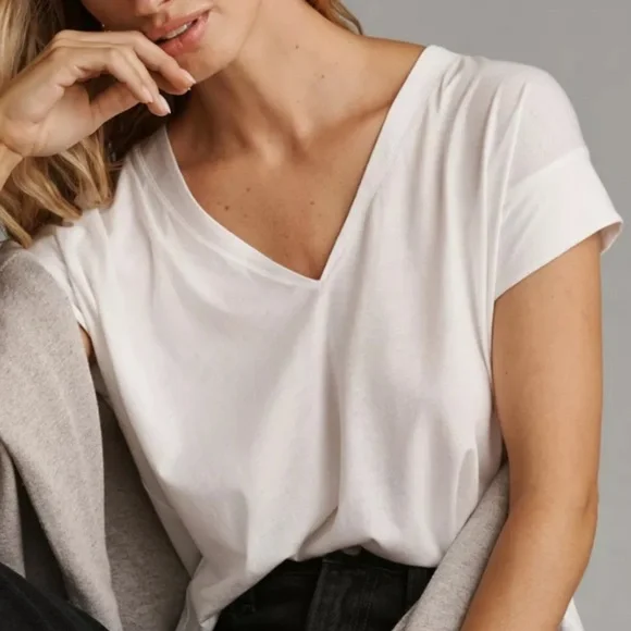 FRAME "Le Mid Rise" V-neck Tee - Picture 2 of 6